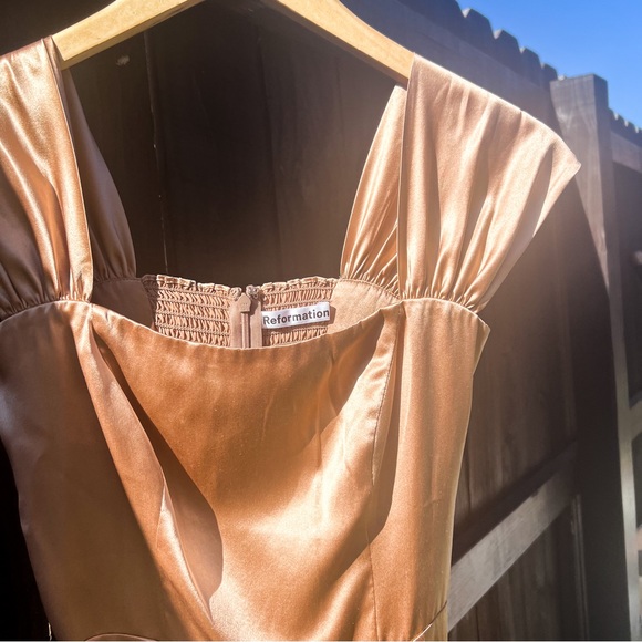 Reformation Mini Dress - Size 0 - Gold - 100% Silk - Reformation Maroun Dress - Picture 4 of 7